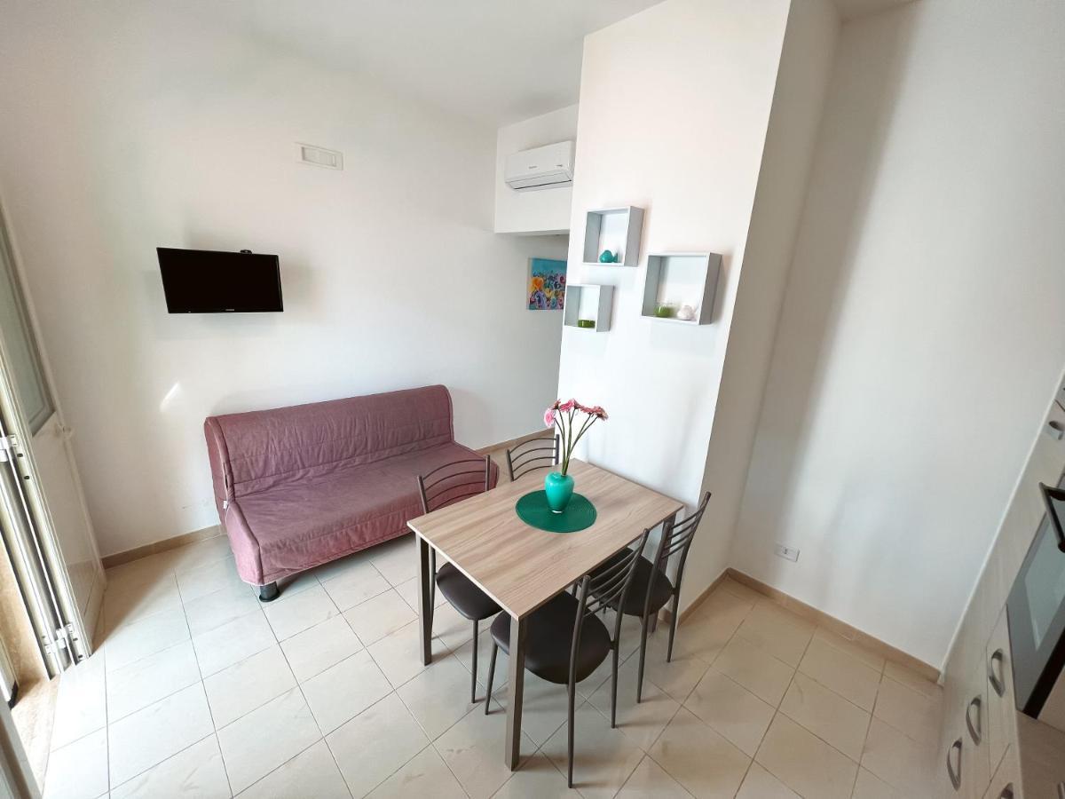 הוילה קסלבטה Casa Dell'Abate מראה חיצוני תמונה