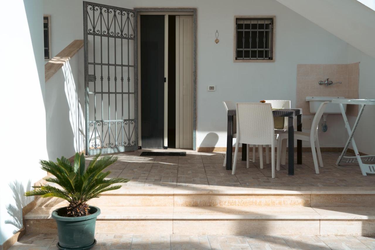הוילה קסלבטה Casa Dell'Abate מראה חיצוני תמונה